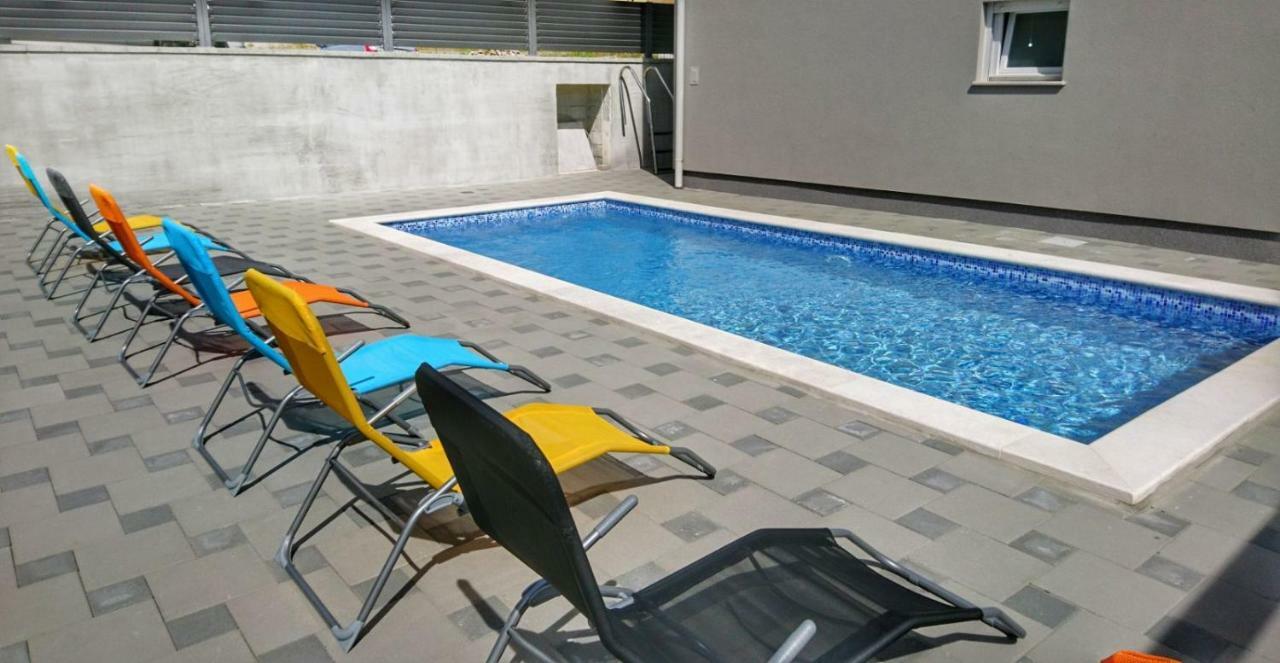 Apartments Ibis Čižići Exterior foto